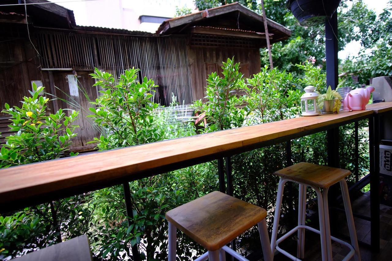 Nap Corner Hostel Phitsanulok Εξωτερικό φωτογραφία